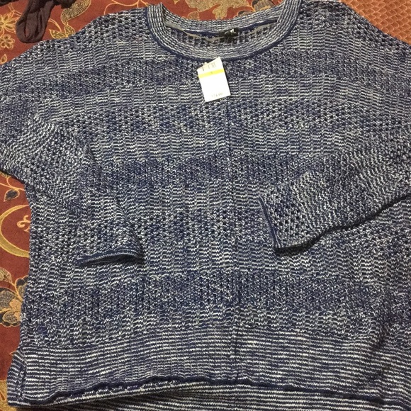 Blue and white sweater, great for spring. - Picture 2 of 6